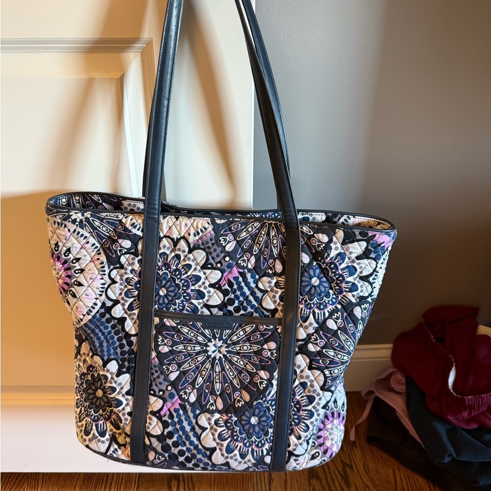Vera Bradley Navy, Pink & White Quilted Floral Medallion Tote